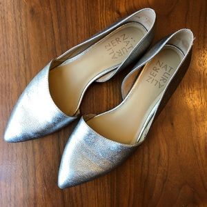 Naturalizer Flats